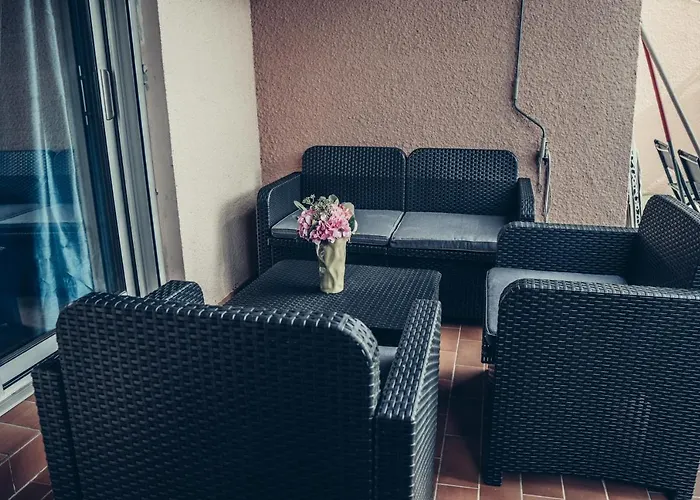 Appartement Avec Jardin