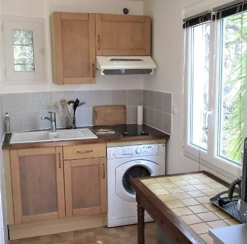Nice - Studio Independant En Villa - Mer Ville Calme Jardinet