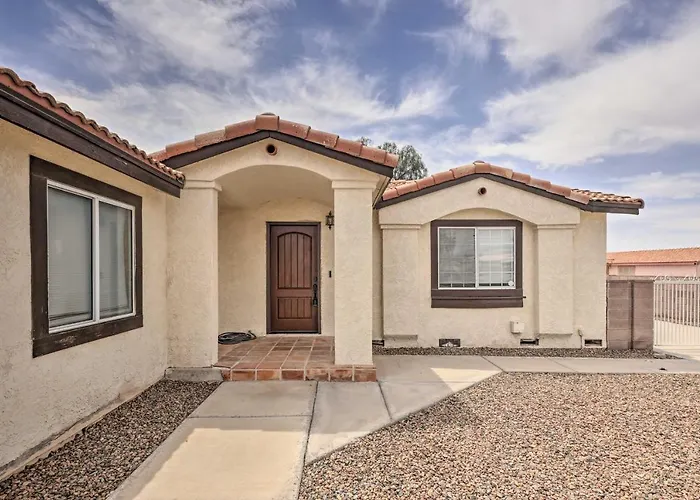 5 Mi To The River! Bullhead City Home W/ Pool