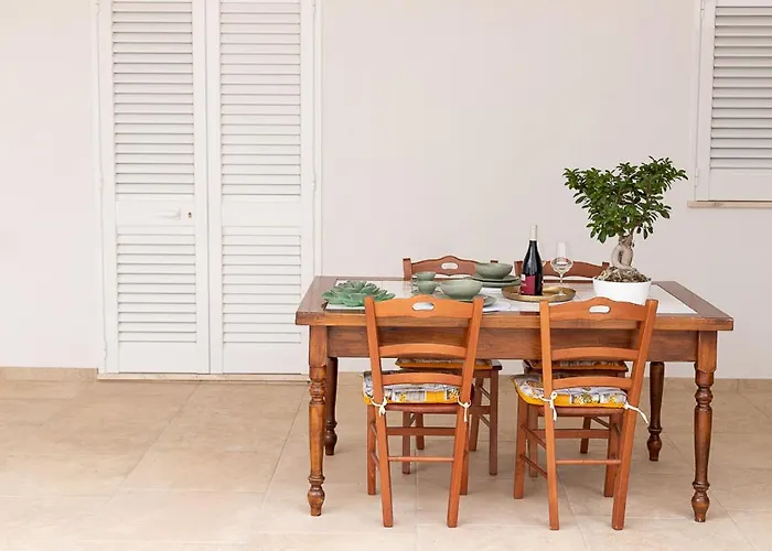 Villa Marisa Holiday Home