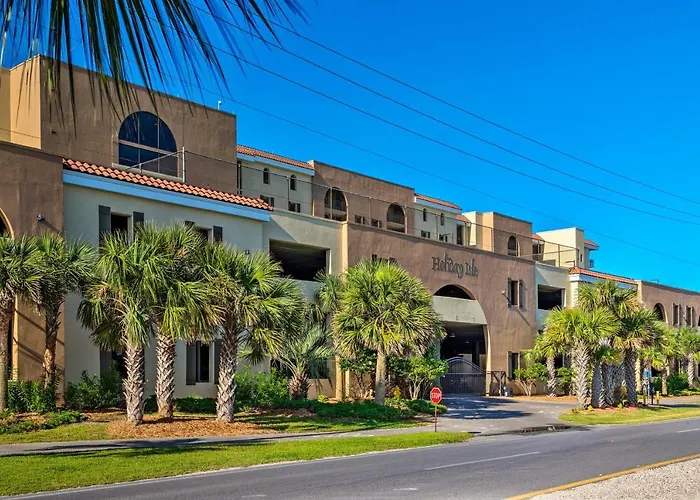 Family Condo: Resort Pool Access & Ocean View