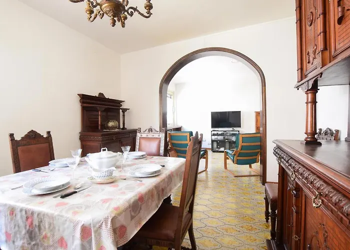 3 Bedroom Pet Friendly Home In Piombino