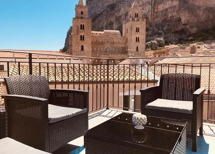Duomo Apartments Cefalu