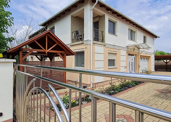Elek Apartmanhaz