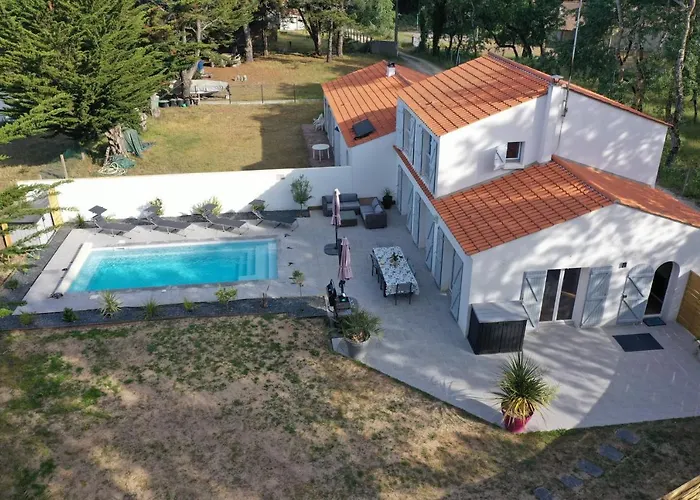 Villa Avec Piscine Pour 8