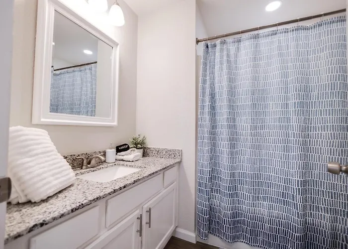 Trailside Townhouse - Close To Downtown & Bike Trails