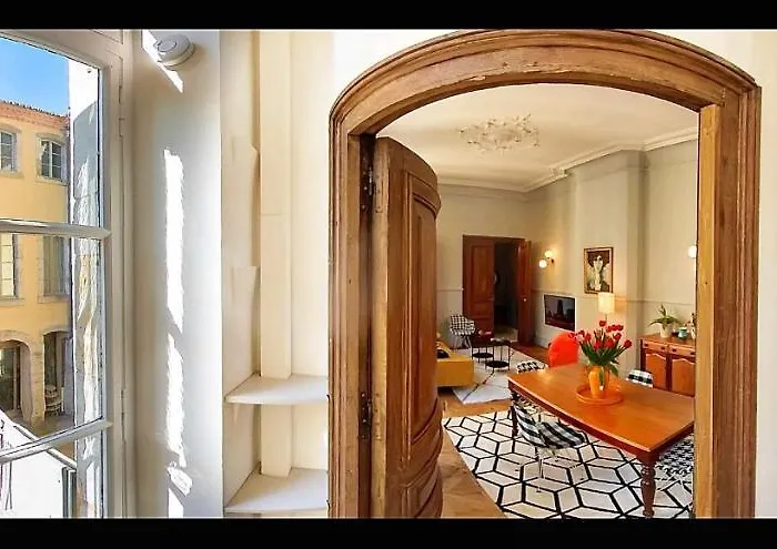 Maison Eglantine Historic 4 Star With Air Conditioning