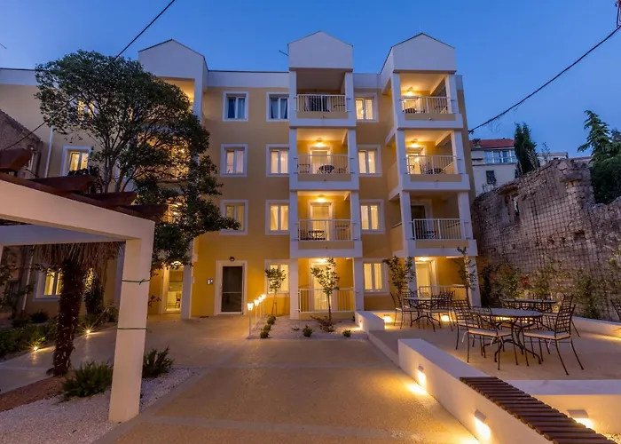 Porto Sereno Apartments
