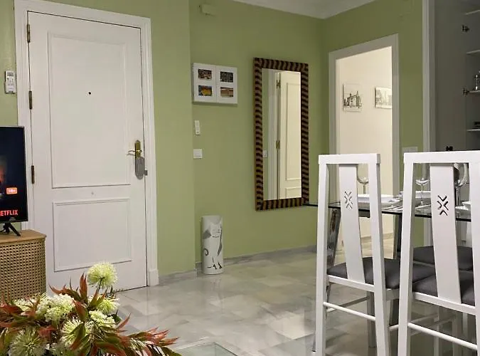 Apartamento Centrico “Los Pajaritos” Con Garaje.