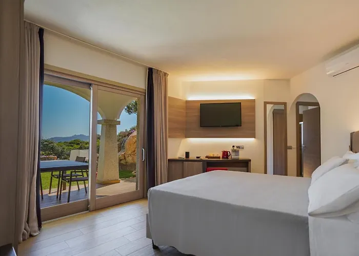 Your Lovely And Elegant Home With Garden Sea View