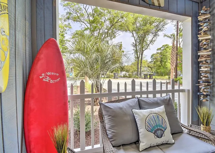 1 Mi To Ocean Isle Beach! Home W/ Shared Lanai