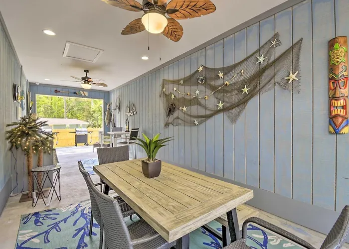 1 Mi To Ocean Isle Beach! Home W/ Shared Lanai