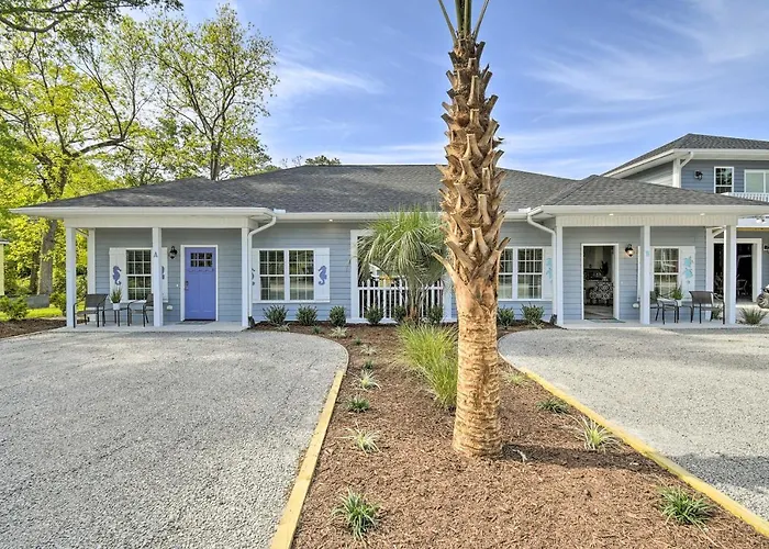 1 Mi To Ocean Isle Beach! Home W/ Shared Lanai
