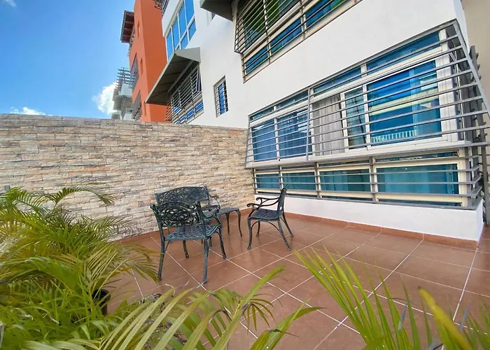 Lean Luxury Santo Domingo