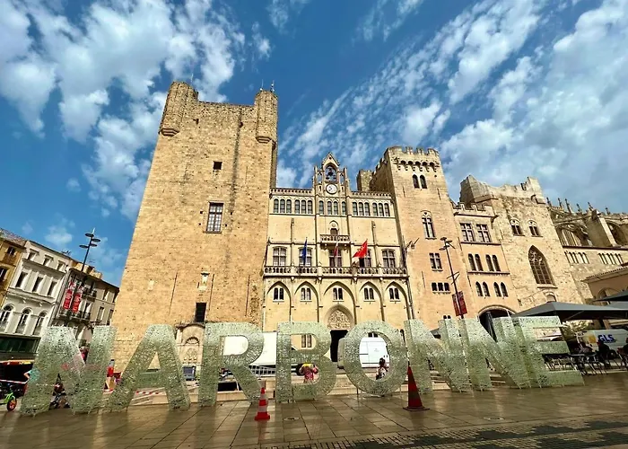 Tresors De La Cathedrale, Maison De Ville Sur 4 Niveaux