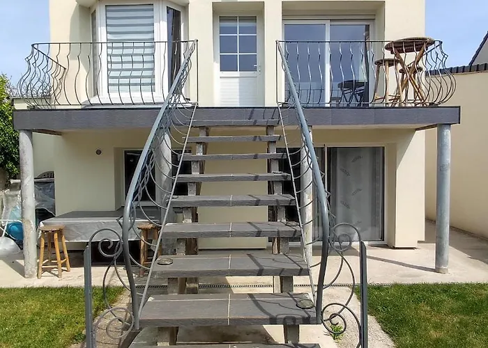 Maison Chaleureuse Avec Parking Gratuit Sur Place