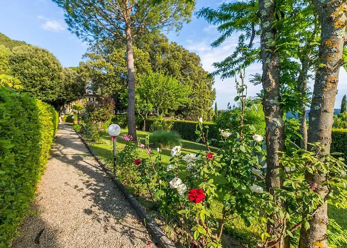 Holiday Home Giuggiolo - Giuggiolo 2 By Interhome