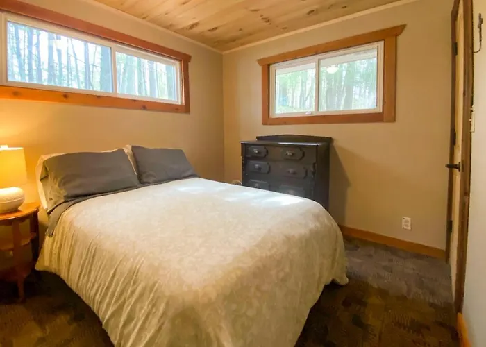 Burns Lake Cabin W/ Dock, Fire Pit, Rowboat & More