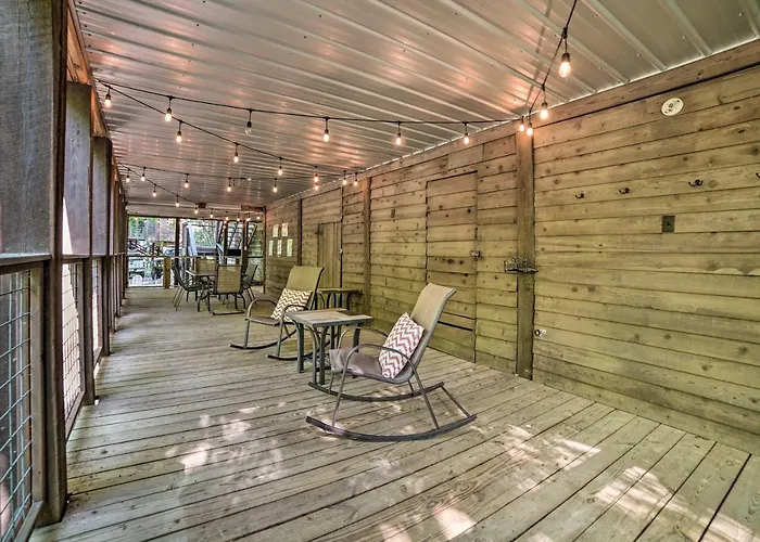 Crystal River Cabin W/ Scenic View & Fire Pit