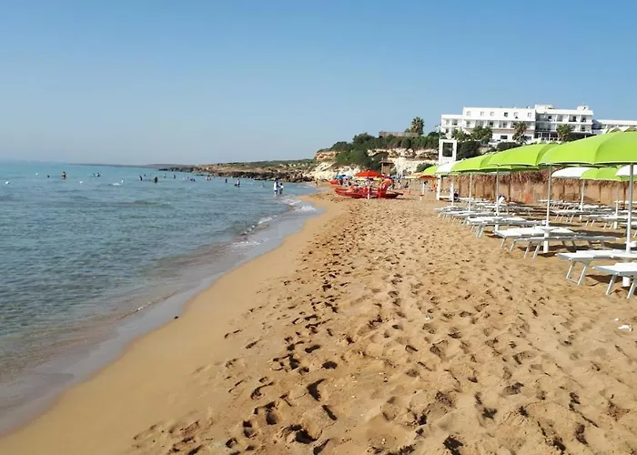 Casa Vacanze Le Palme Netine