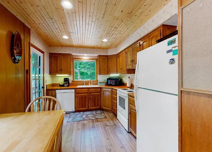 Cabin In The Pines