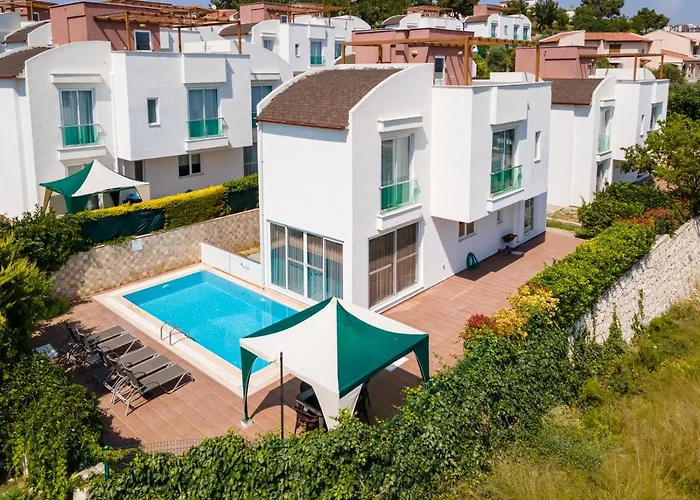 Ada Villas