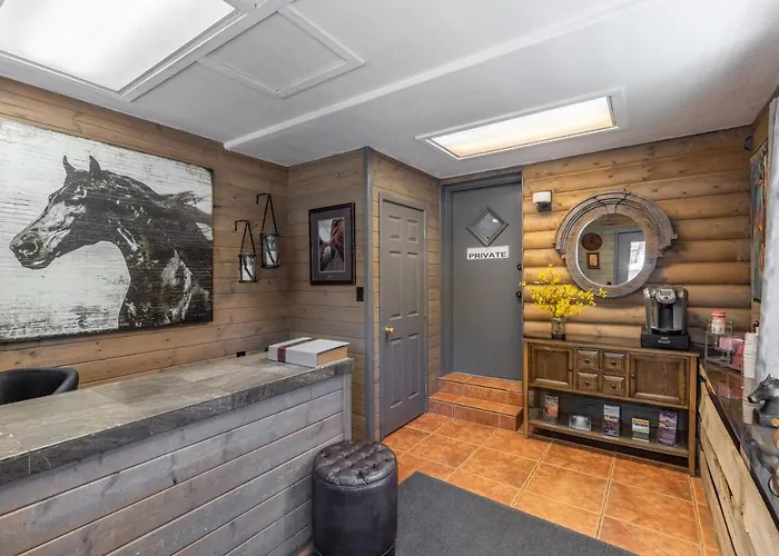 Canyons Lodge- A Canyons Collection Property