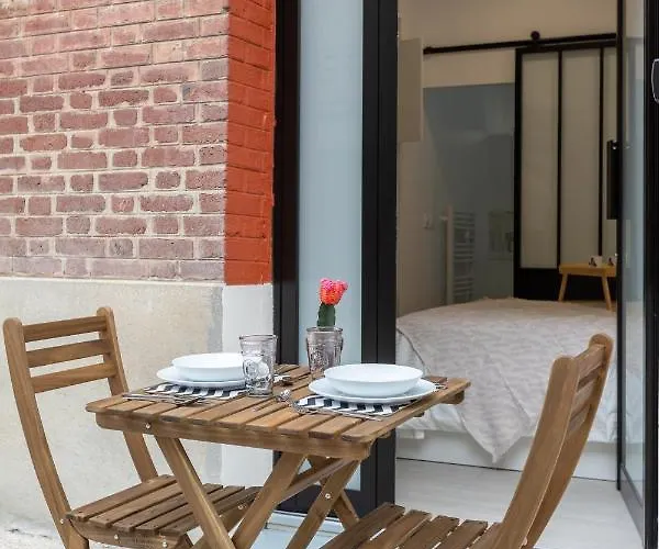 Tulipe : Studio Proche Rer B Cachan