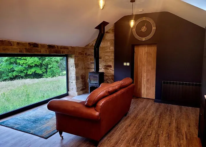 Underhill Coach House