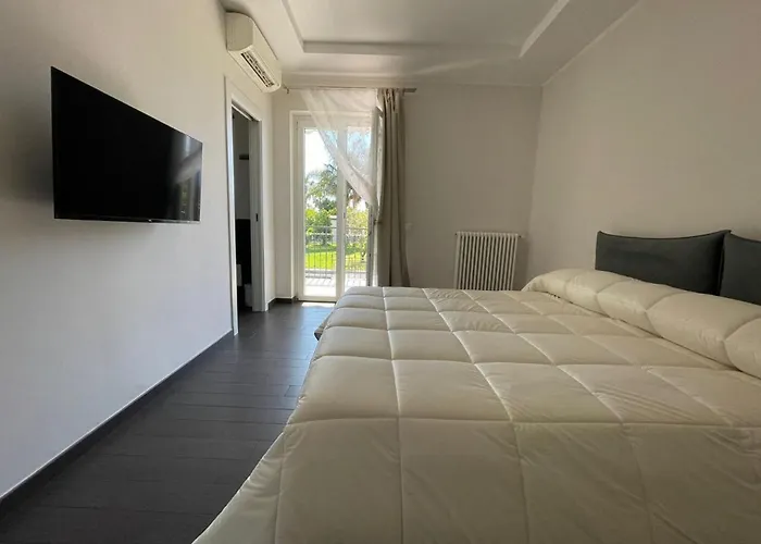 Villa Marisa Resort