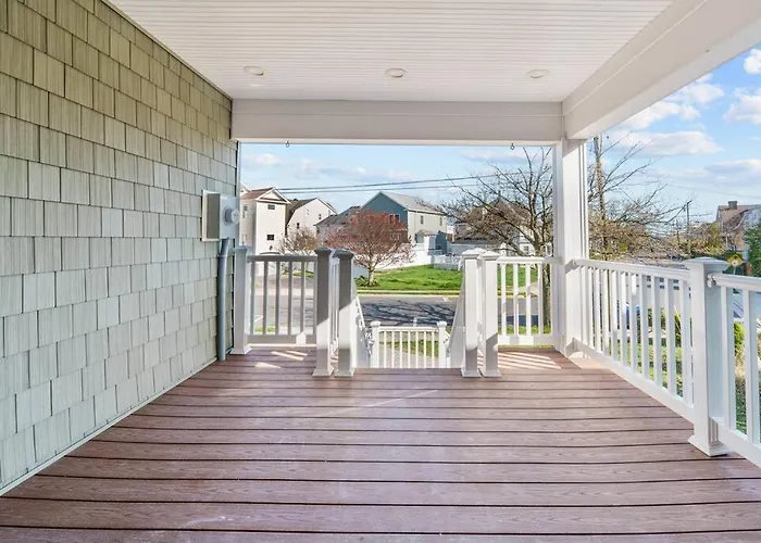 Brand New Fully Renovated Waterfront Property With Outdoor Bar & Firepit