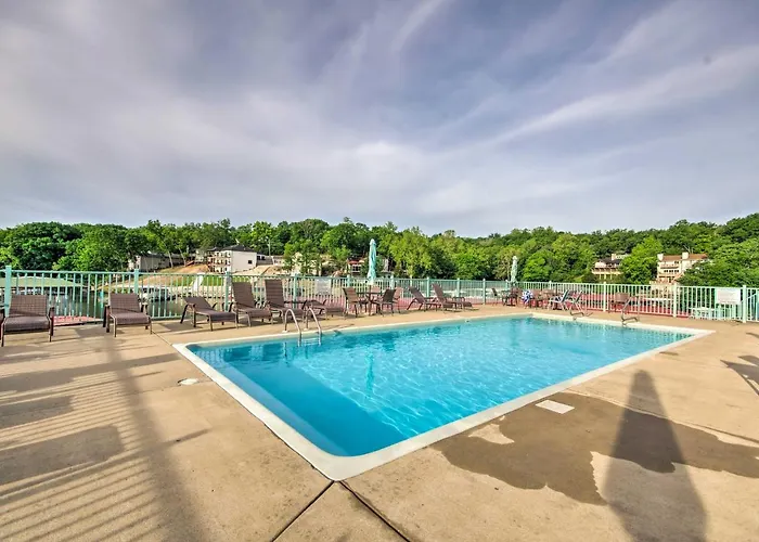 Furnished Balcony, Pool! Waterfront Lake Ozark Gem