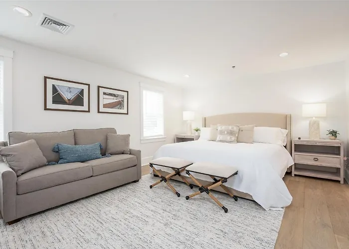 Thomas Sea Suites At Harbourtown