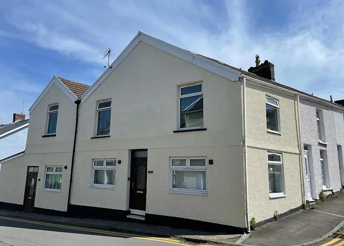 Stunning 1 Bedroom Flat In The Mumbles