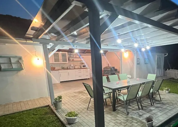 B&B Home