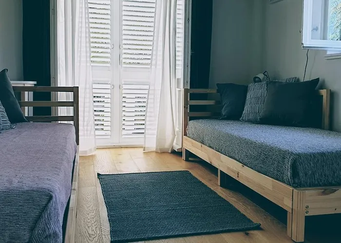 Rector'S Villa - Charming Retreat In Old Town With Jacuzzi In Private Courtyard