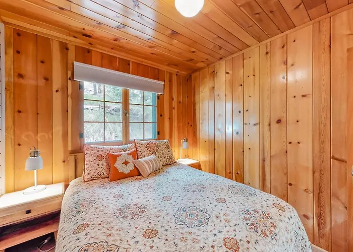 Knotty Pine Cabin