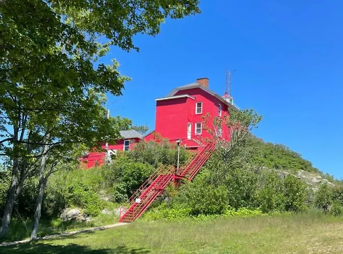 Captain'S Residence
