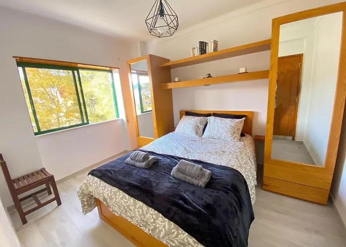 Appartement Luxueux - Vue Magnifique, Piscine, Balcon - Parking