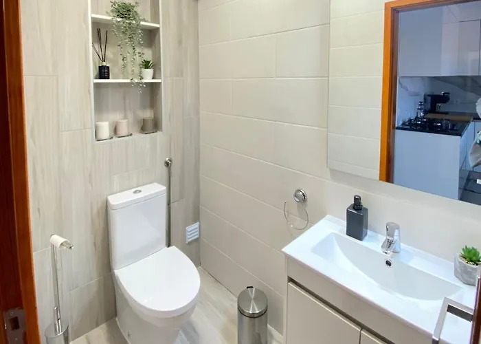 Appartement Luxueux - Vue Magnifique, Piscine, Balcon - Parking