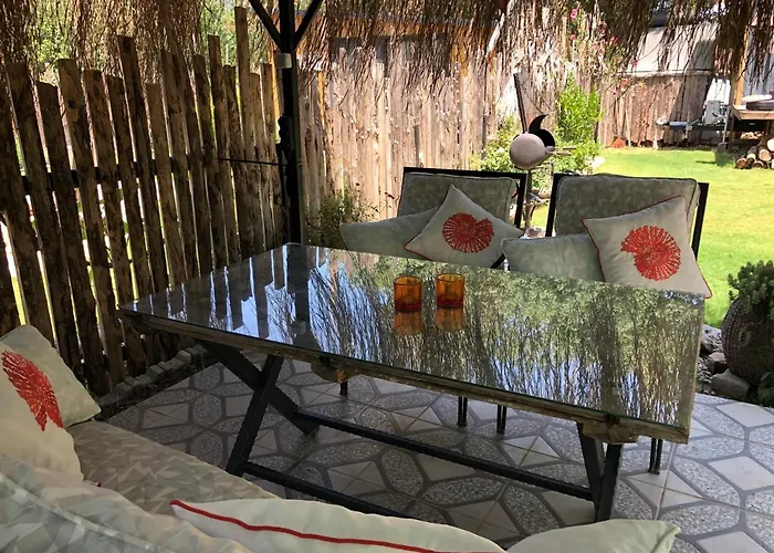Tiny House Kayakoey Kumquat