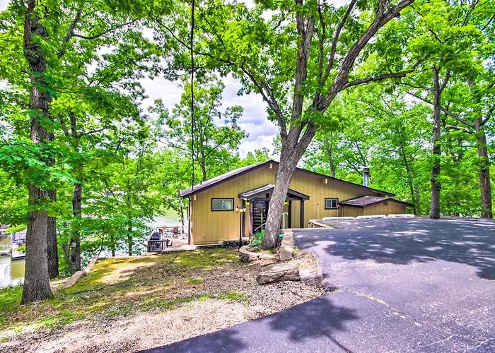 Furnished Deck, Dock! Lake Of The Ozarks Oasis