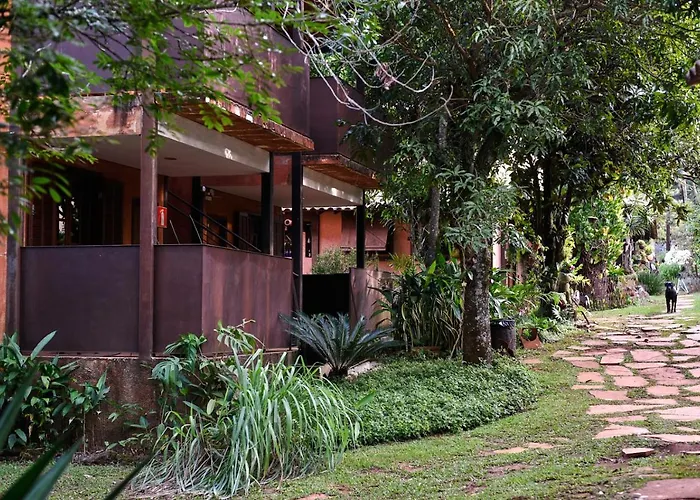 Tiô Isolda Artes&Hospedaria