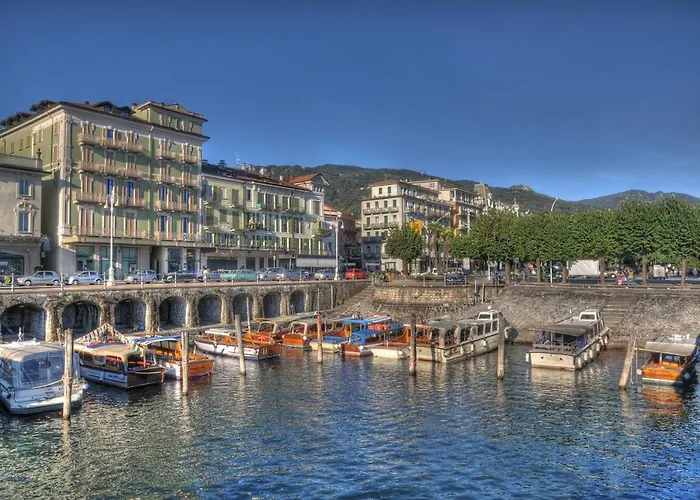 Riverside Dependance At The Villa Isabella Stresa Guests House Ages 6 Plus