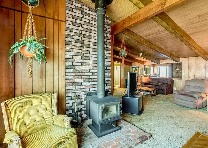 Stone'S Beach House