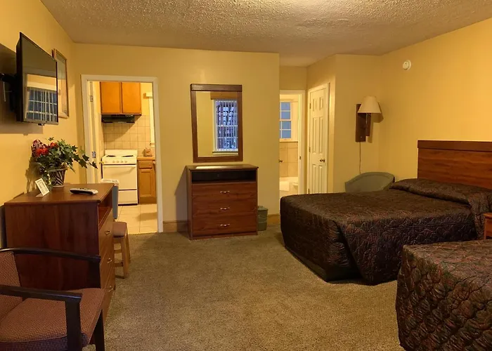 Dewitt Rooms & Cottages