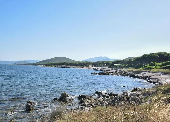 1 Bedroom Beach Front Home In Budoni