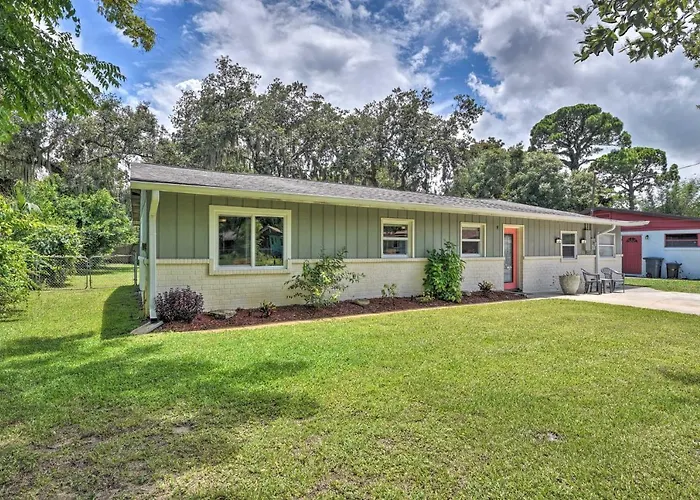 Near Beaches And Speedway! Dog-Friendly Hidden Gem
