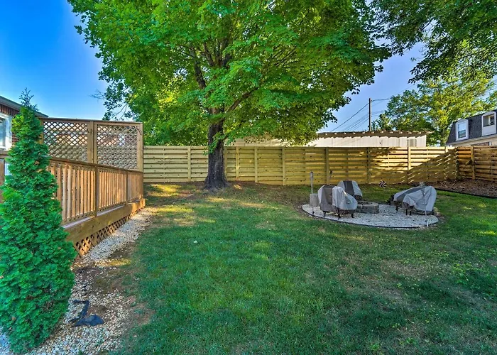 Modern, Sun-Lit Retreat W/ Fire Pit & Yard!