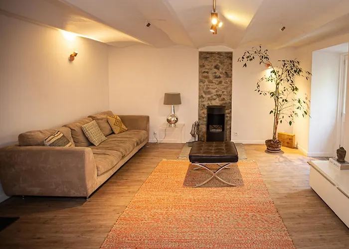 Beautiful Converted One Bedroom Apartment